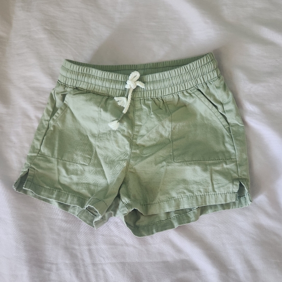 okie dokie Other - Okie dokie light green shorts size 2T stretch waist